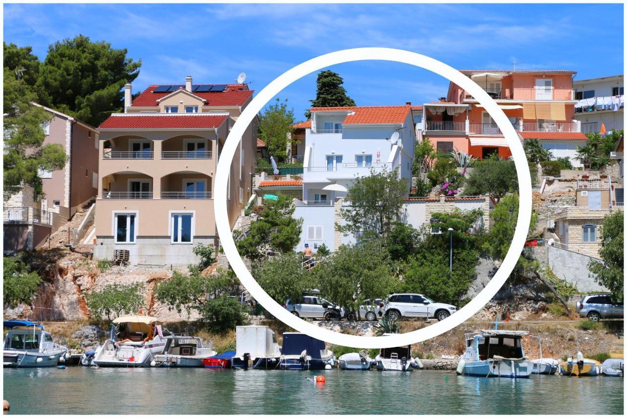Apartments Elvis Primošten Εξωτερικό φωτογραφία
