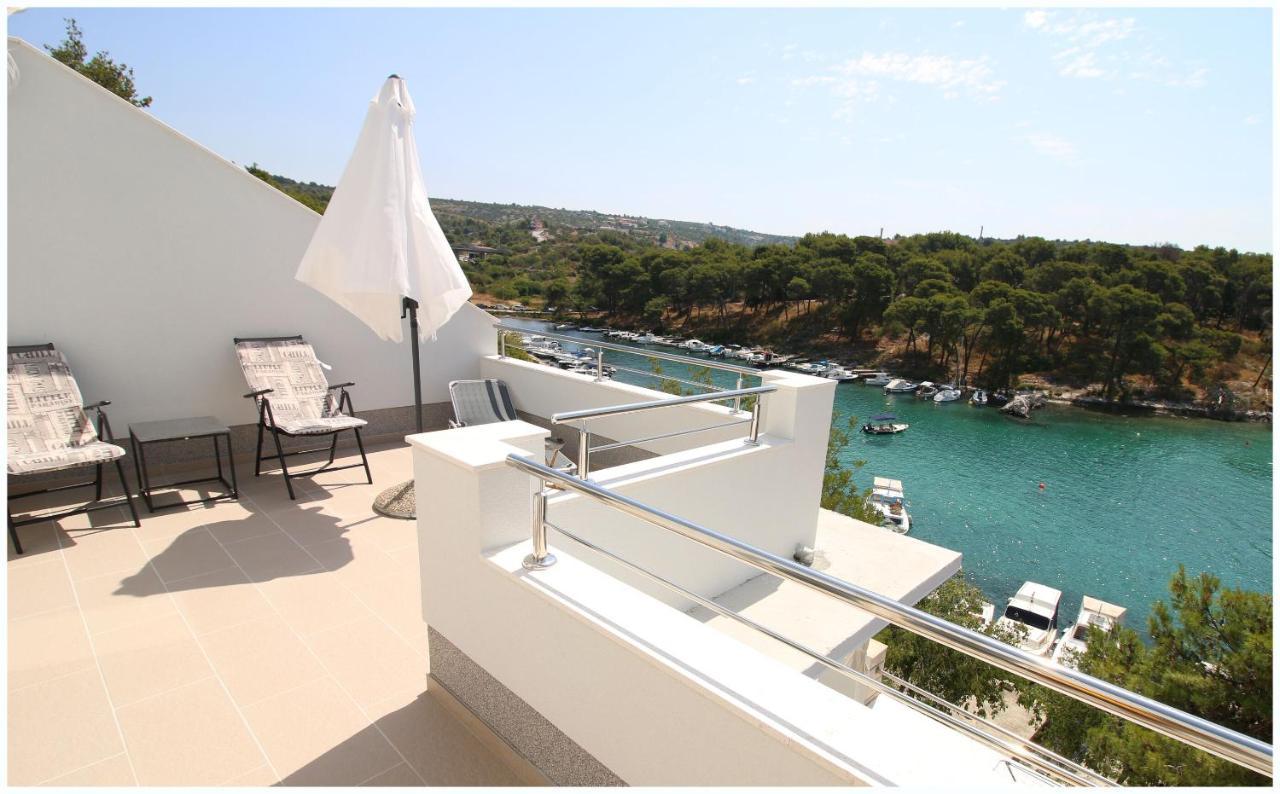 Apartments Elvis Primošten Εξωτερικό φωτογραφία