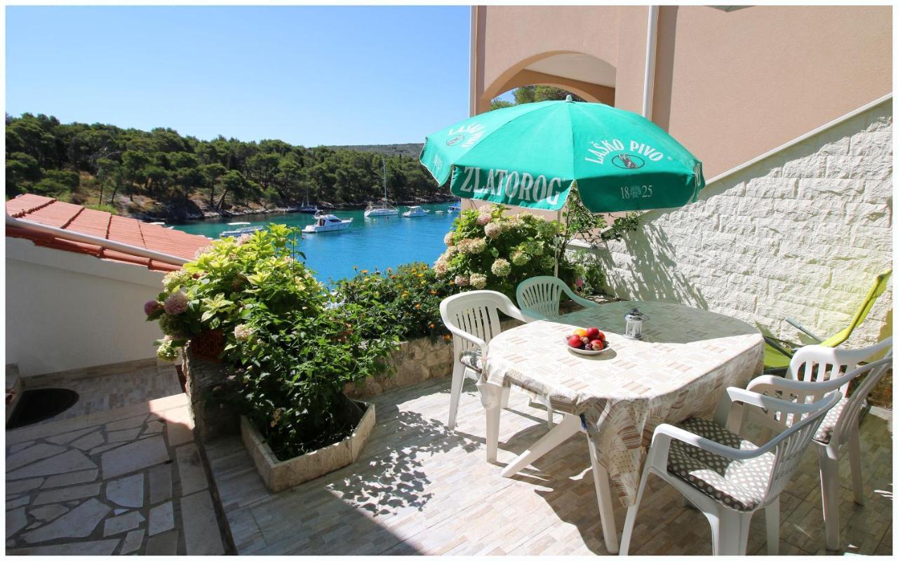 Apartments Elvis Primošten Εξωτερικό φωτογραφία
